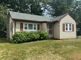 42 Dale Rd, Holbrook, MA 02343