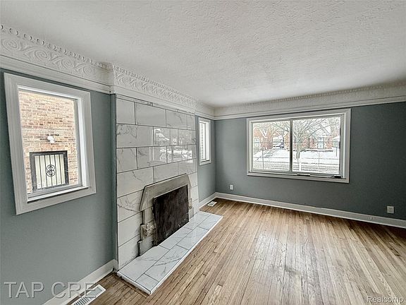3rd image of 17351 Ilene St