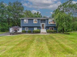 29 Fletcher Dr, Newburgh, NY