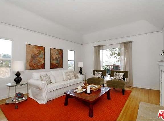 5th image of 6071 Roy St
