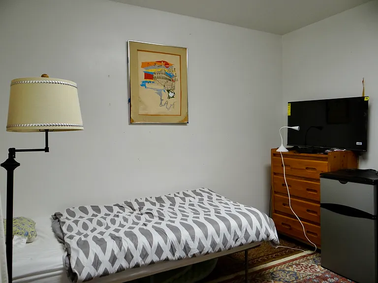 Private Bedroom (Standard Pricing)
