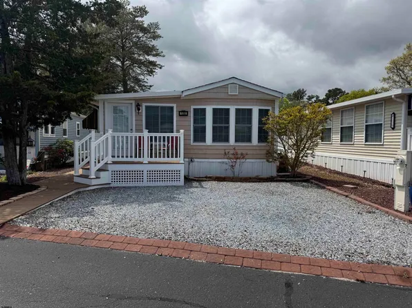 138 Skimmer Ln, Marmora, NJ 08223