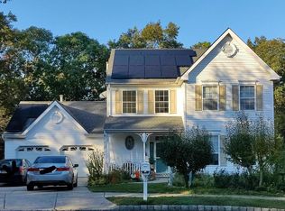 5 Hickory Ct, Barnegat, NJ 08005