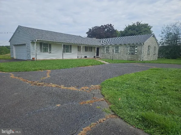 139 Old York Rd, Chesterfield, NJ 08515