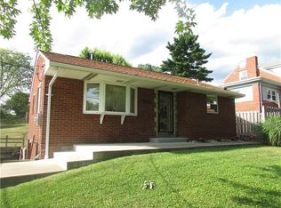 201 Lincoln Hall Rd, Elizabeth, PA 15037