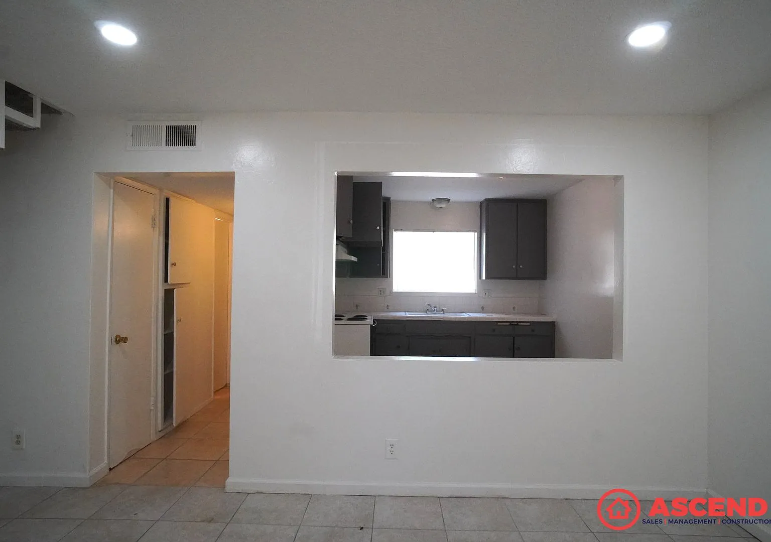 1400 Kern St — Photo 4