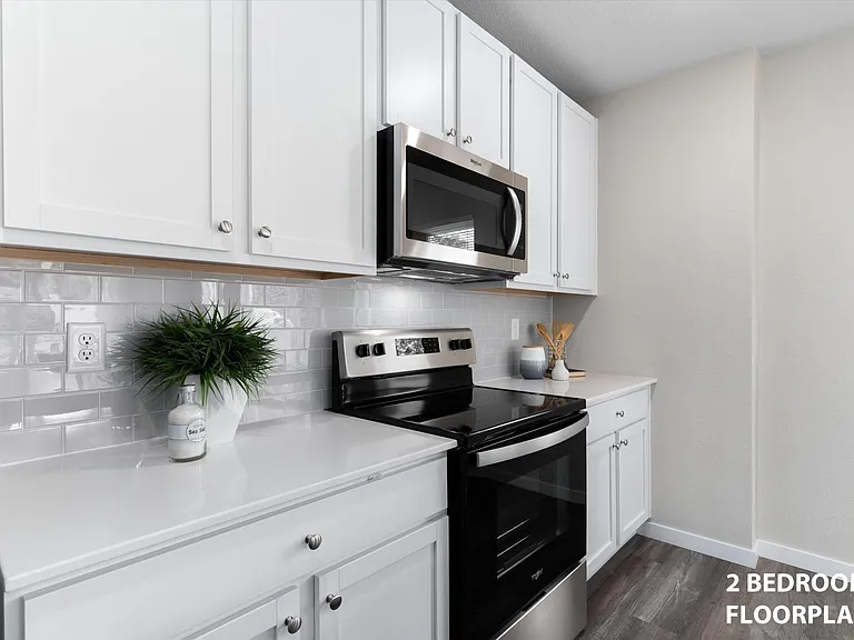 WestEdge Apartments — Photo 24
