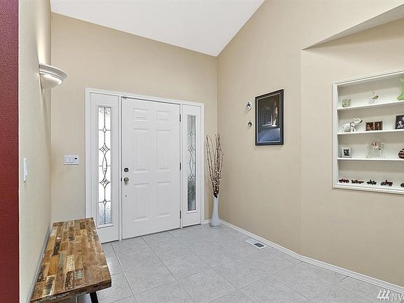 4th image of 2301 60th Ave NW