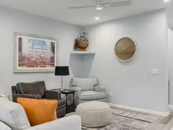 11674 Rolling Green Dr, Bradenton, FL 34211