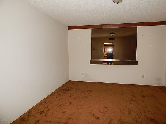 3rd image of 25821 S Brentwood Dr