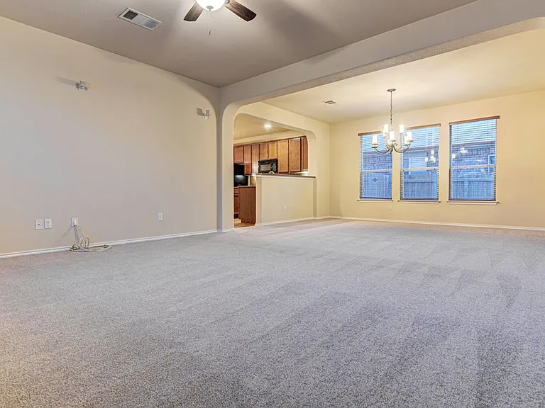 1808 McClannahan Dr — Photo 7