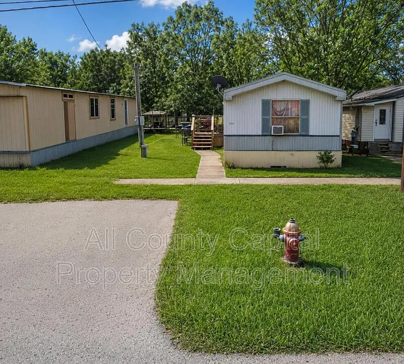 6403 Johnny Morris Rd #21