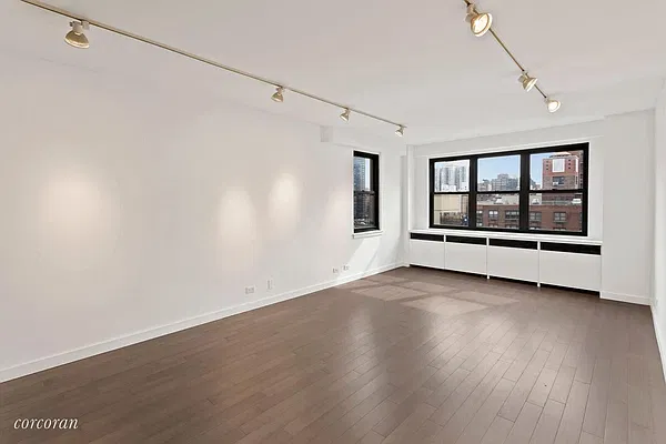 Rented by Corcoran | media 29