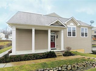 961 Croghan Way, Akron, OH 44321