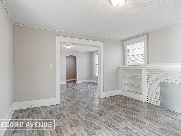 2908 Avenue I — Photo 9