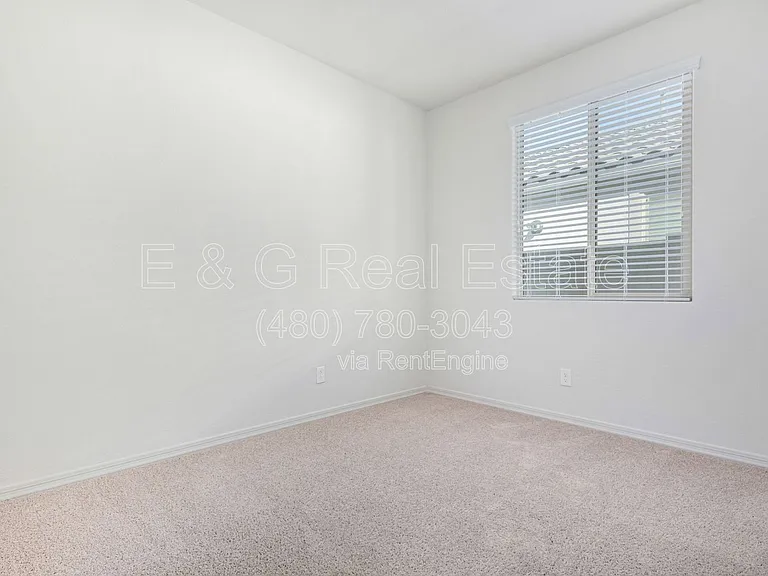 19725 W Rancho Dr — Photo 30