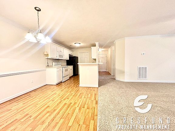 5th image of 1711 Renwick Dr APT 102
