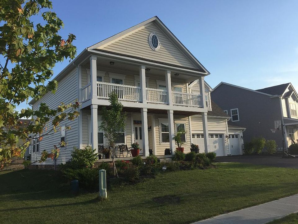 1st image of 10477 Hazelnut Dr