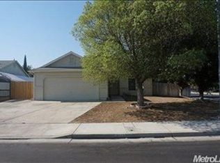 2137 Laguna Way, Los Banos, CA 93635