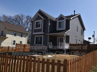 2829 Golden Valley Rd, Minneapolis, MN 55411