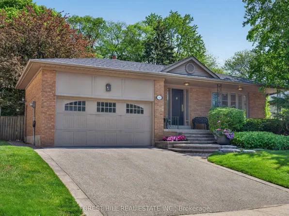 91 Montressor Dr, Toronto, ON M2P 1Z3