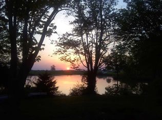 5372 Lemen Rd, Waterloo, IL 62298