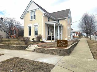 933 Adams St, Quincy, IL 62301