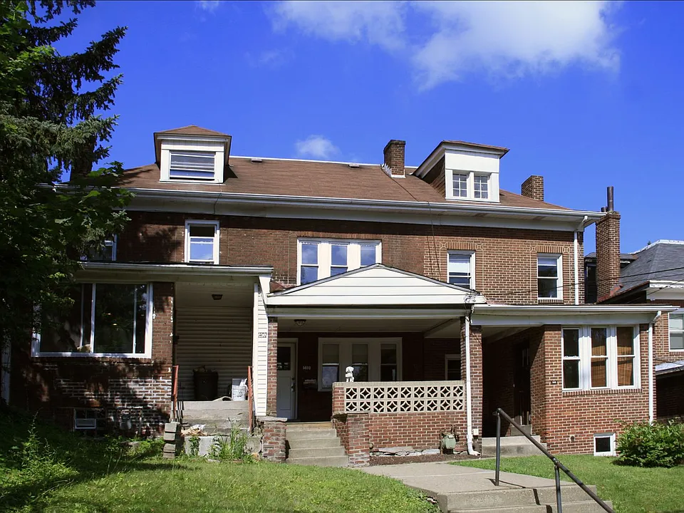 1823 Penn Ave