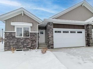 4924 S Beardsley Ave, Lacombe, AB T4L0G4