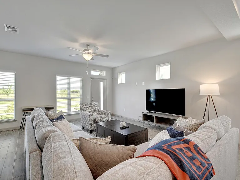 5505 Charles Merle Dr #A — Photo 5