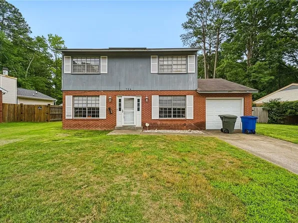 724 Roslyn Rd, Newport News, VA 23601