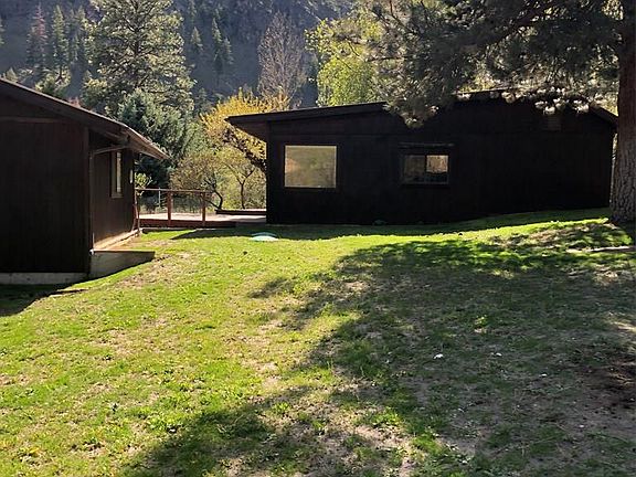 3rd image of 71 Chinook Dr