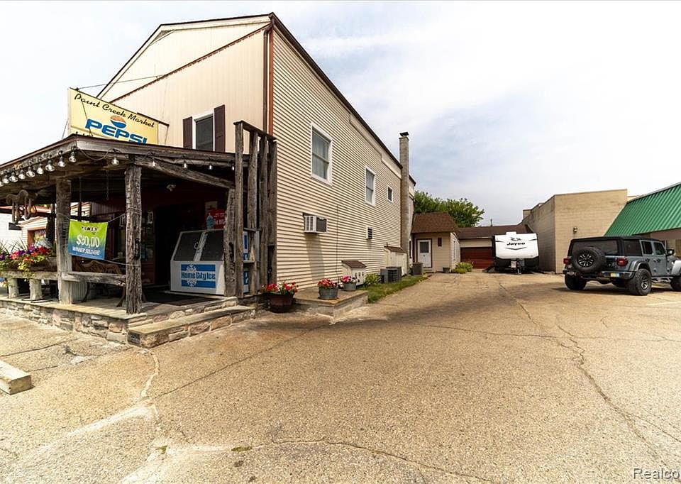 1st image of 4335 Territorial Rd APT B