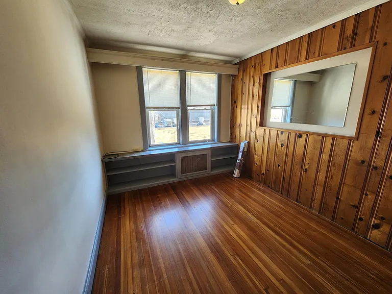 318 10th St #2 — Photo 5