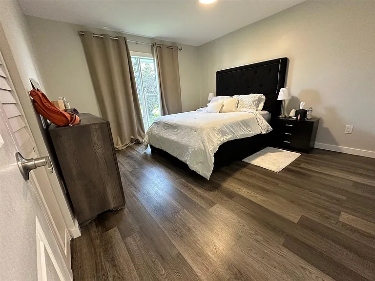8395 Garden Gate Pl — Photo 5
