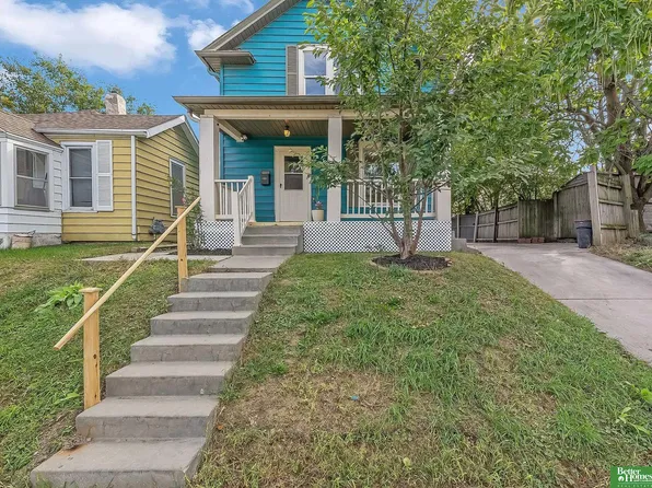 4323 Patrick Ave, Omaha, NE 68111