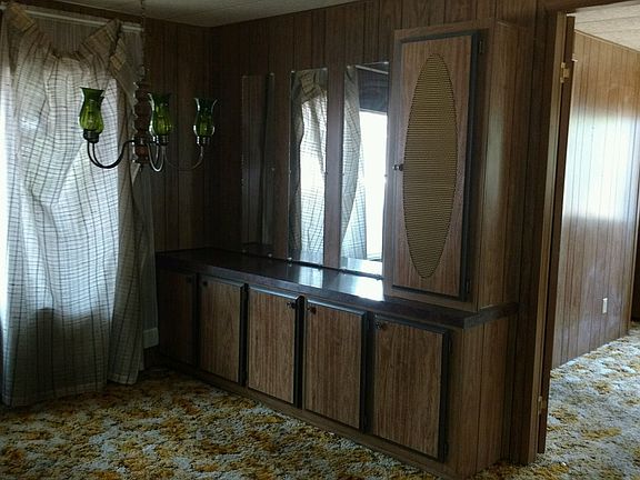 2nd image of 543 S 51st Pl
