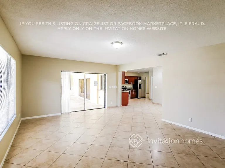 5161 SW 19th St — Photo 8