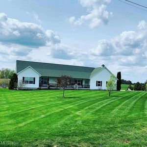 44 Township Road 581, Sullivan, OH, 44880