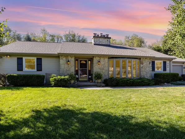 725 Wright Ln, Marshall, MI 49068