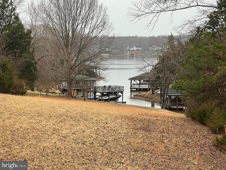1st image of 5404 Spinnaker Way