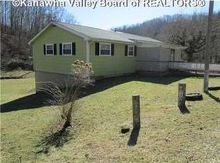730 Clio Rd, Clendenin, WV 25045