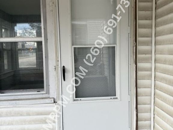 4th image of 36 N Lafontaine St