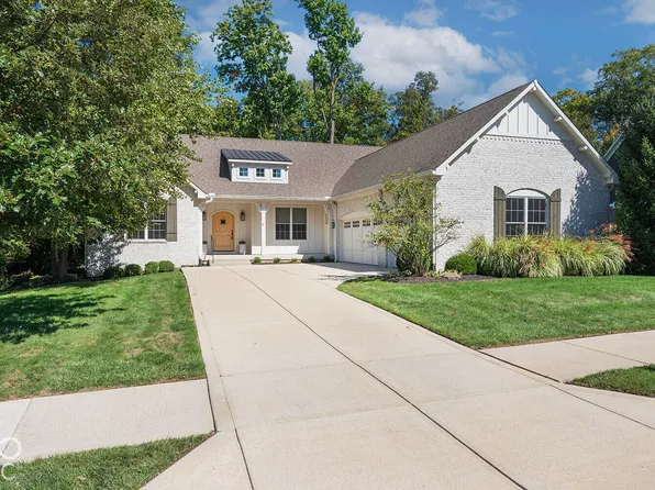 6562 W May Apple Dr, McCordsville, IN 46055