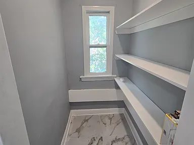 18 N 19th St #2 — photo 6 of 9