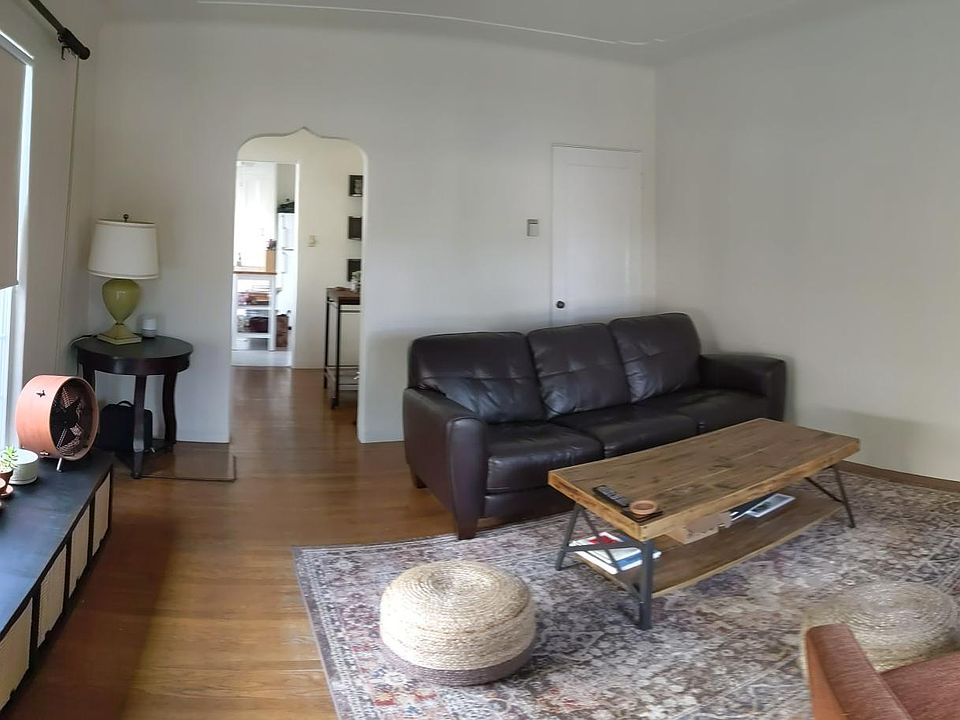 1st image of 414 Hudson St
