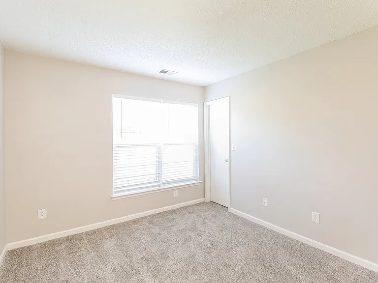 5227 Moonlight Trl SW — Photo 13