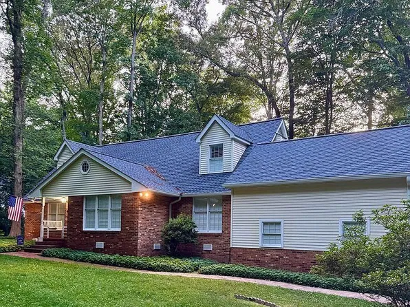 138 W Queens Dr, Williamsburg, VA 23185