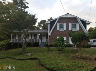 4386 Abingdon Dr, Stone Mountain, GA