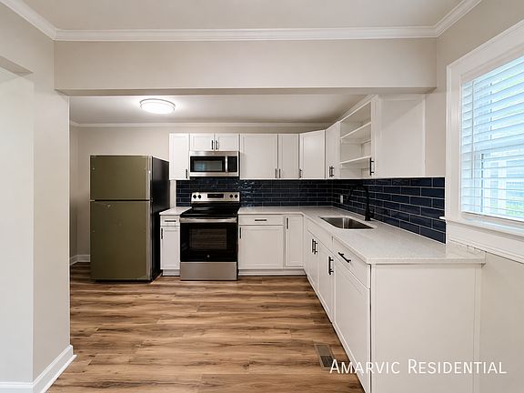 2nd image of 306 Watauga Ave #B
